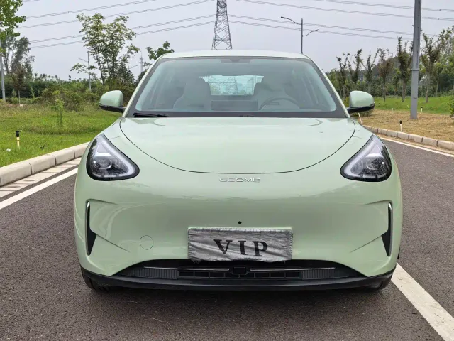 Geely Starry Wish — Фото автомобиля 3
