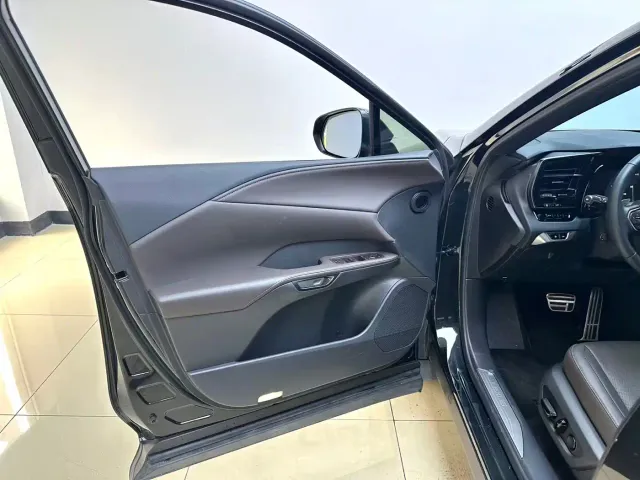 Lexus RX — Фото автомобиля 18