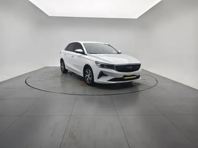 Geely Emgrand — Фото автомобиля 2
