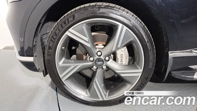 Genesis GV80 — Фото автомобиля 5