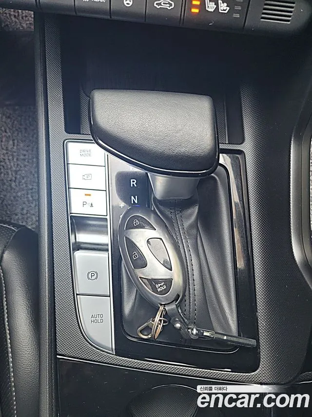 Hyundai AVANTE — Фото автомобиля 14