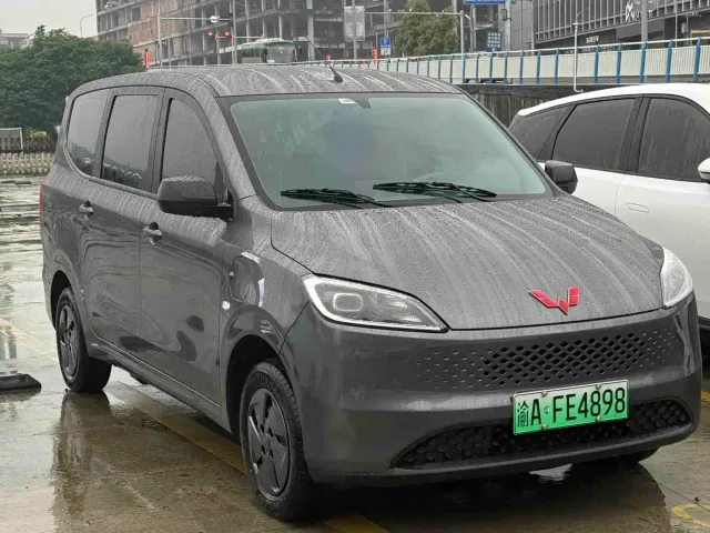 Wuling Hongguang — Фото автомобиля 2