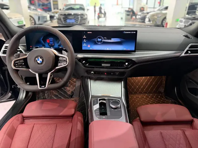 BMW 3 Series — Фото автомобиля 10