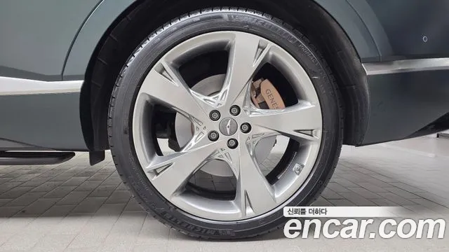 Genesis GV80 — Фото автомобиля 6