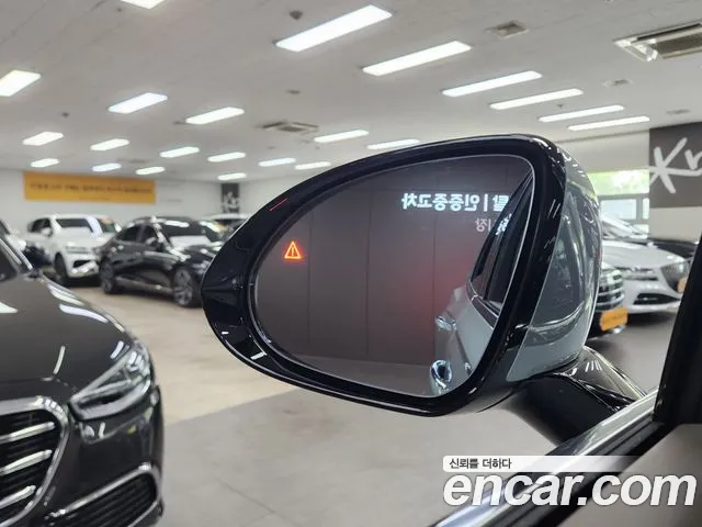 Genesis GV70 — Фото автомобиля 7