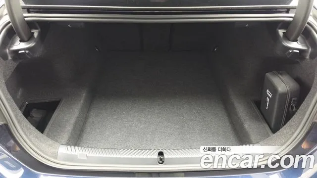 BMW 5 Series G60 — Фото автомобиля 26