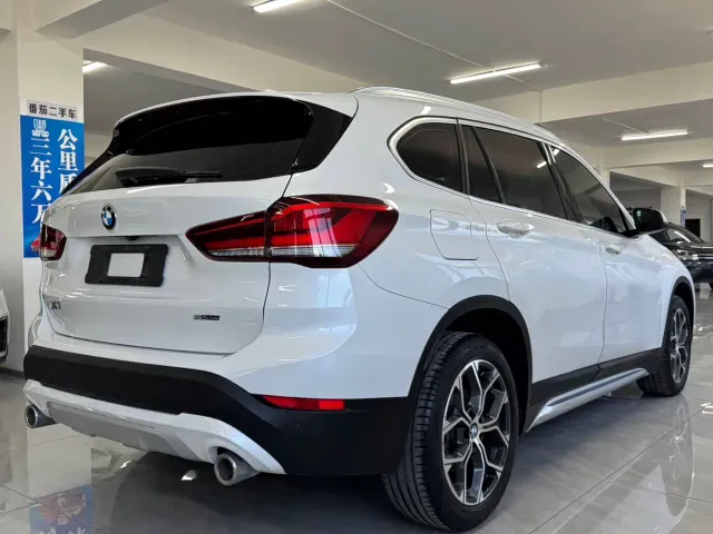 BMW X1 — Фото автомобиля 13