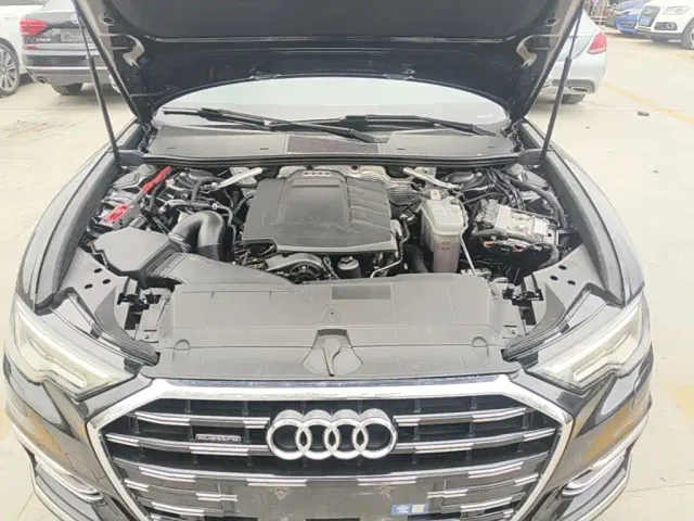 Audi A6L — Фото автомобиля 19