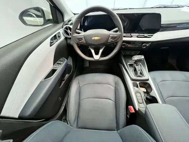Chevrolet Monza — Фото автомобиля 9