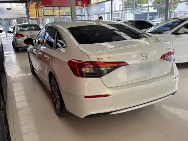 Honda Civic — Фото автомобиля 6