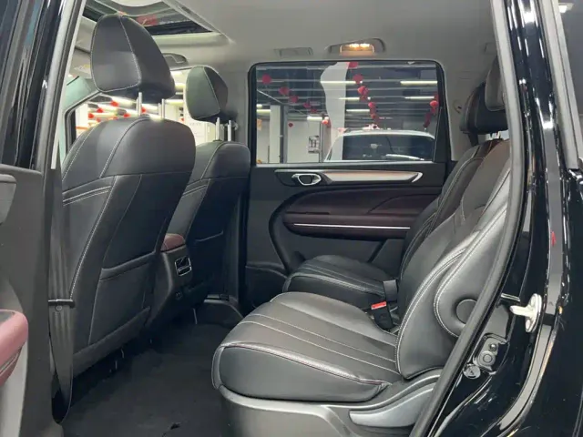 GAC Trumpchi M6 — Фото автомобиля 11