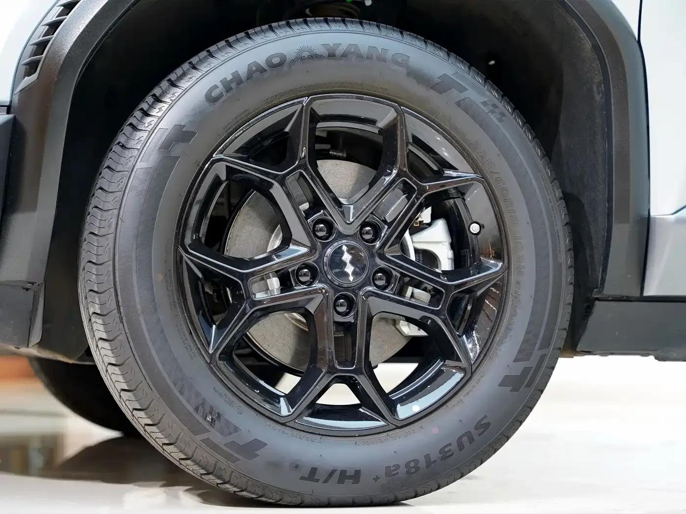 Fang Cheng Bao Titanium 3 2025 Model 501KM RWD Smart Drive Ultra — Фото автомобиля 9