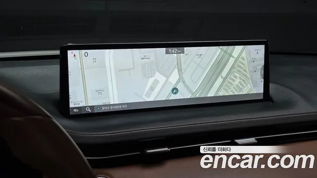 Genesis GV70 — Фото автомобиля 13