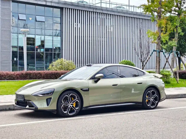 Xiaomi SU7 — Фото автомобиля 4