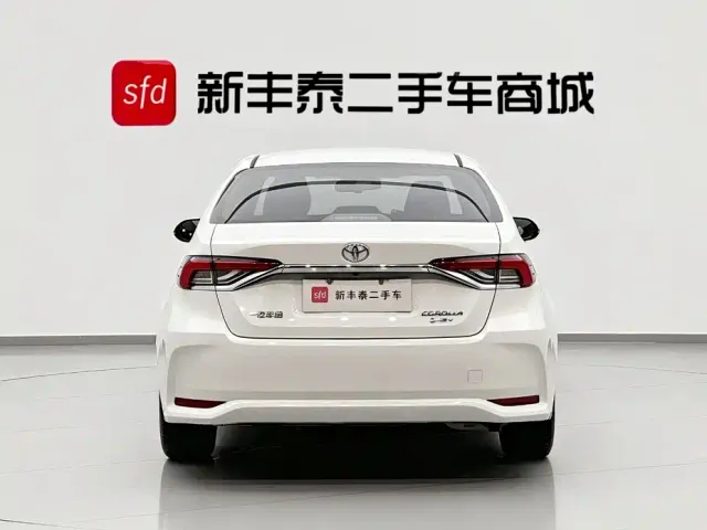 Toyota Corolla — Фото автомобиля 7