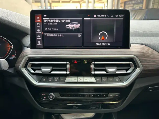 BMW X3 — Фото автомобиля 14