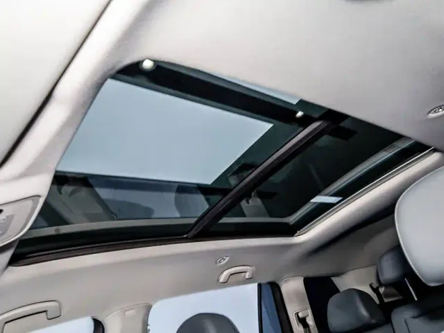 Audi Audi Q6 2023 45 TFSI quattro Uniform Cloud Yulin Package — Фото автомобиля 23