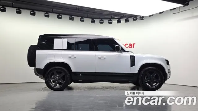Land Rover Defender L663 — Фото автомобиля 5