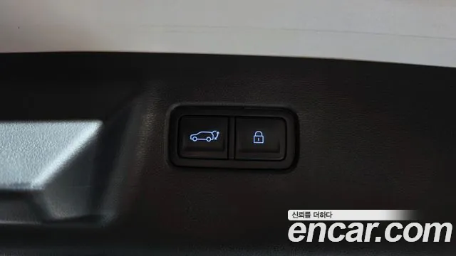 Hyundai Santafe Santa Fe (MX5) — Фото автомобиля 4