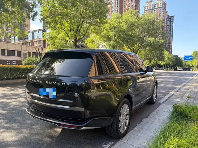 Land Rover Range Rover — Фото автомобиля 4