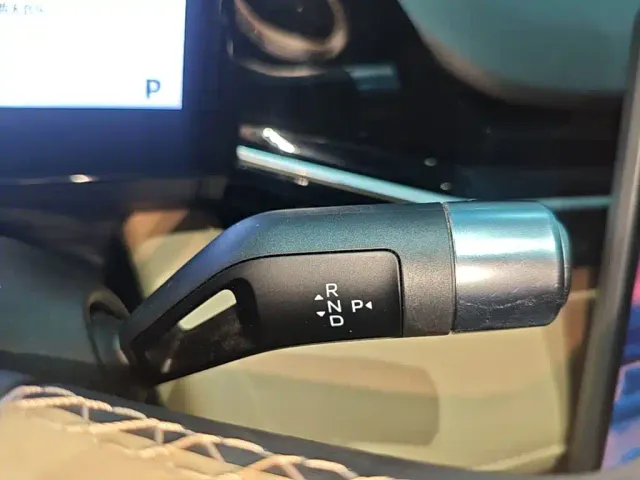 Geely Galaxy L6 — Фото автомобиля 13