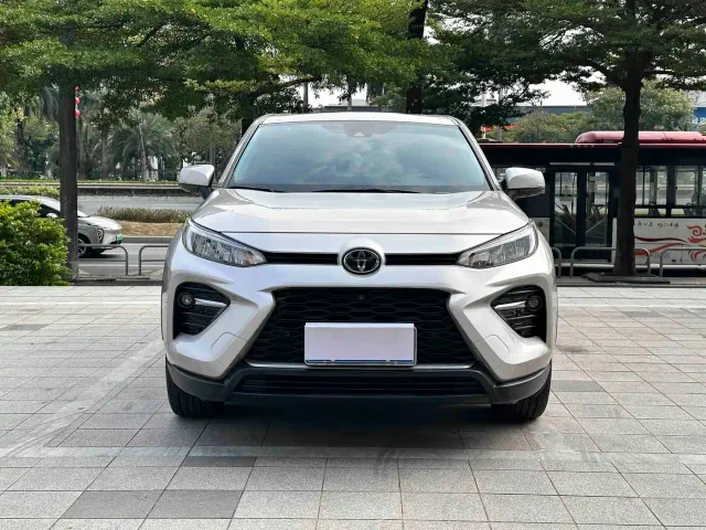 Toyota Wildlander — Фото автомобиля 2
