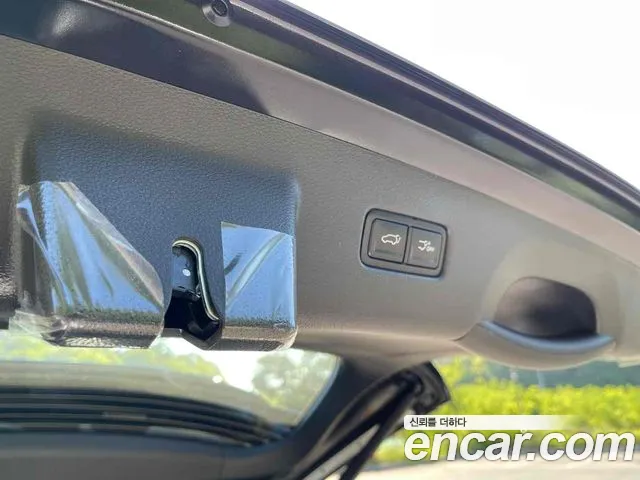 Kia Carnival Generation 4 — Фото автомобиля 19