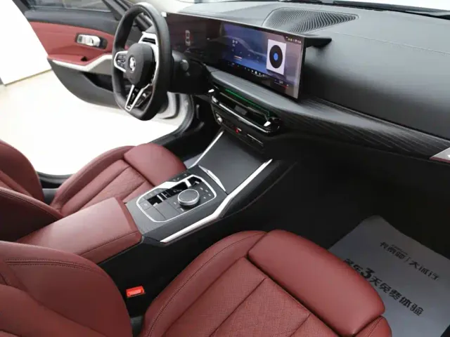 BMW 3 Series — Фото автомобиля 21