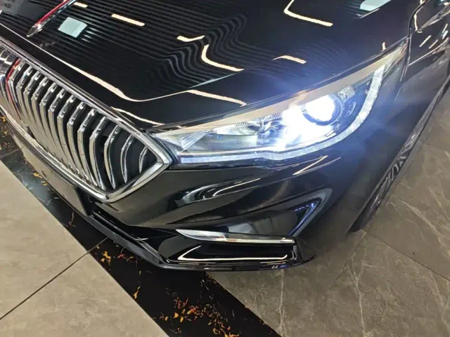 Hongqi H5 — Фото автомобиля 23