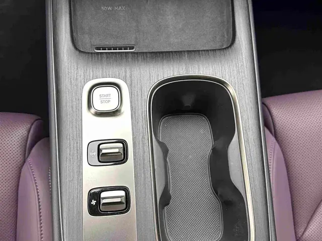 Xiaomi SU7 — Фото автомобиля 11