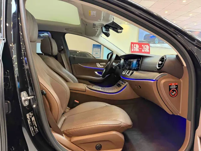 Mercedes-Benz E-Class — Фото автомобиля 13