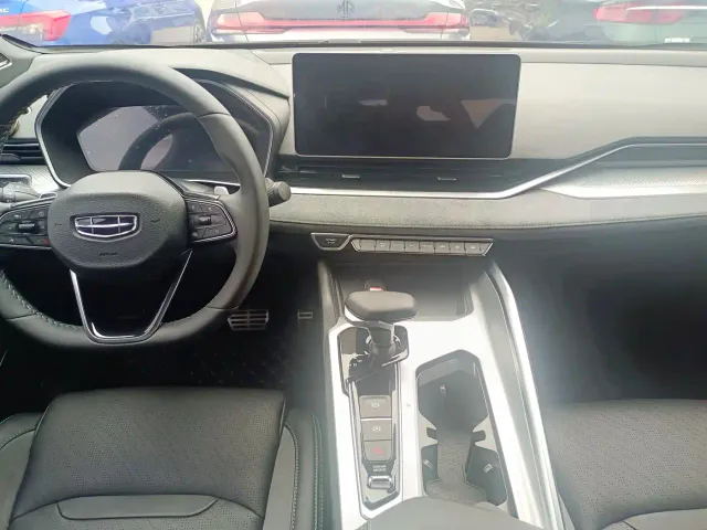 Geely Xingrui — Фото автомобиля 6