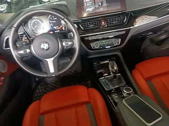 BMW 1 Series — Фото автомобиля 9