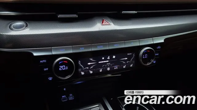 Genesis G80 RG3 — Фото автомобиля 11