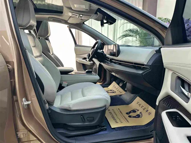 Nissan Ariya — Фото автомобиля 11