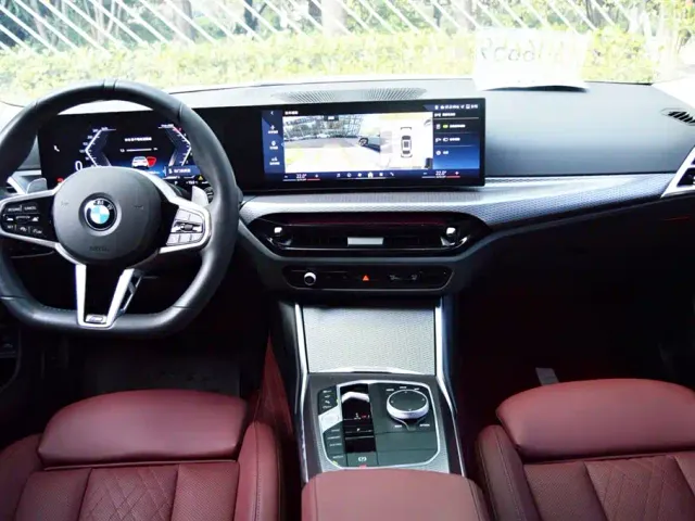BMW 3 Series — Фото автомобиля 14