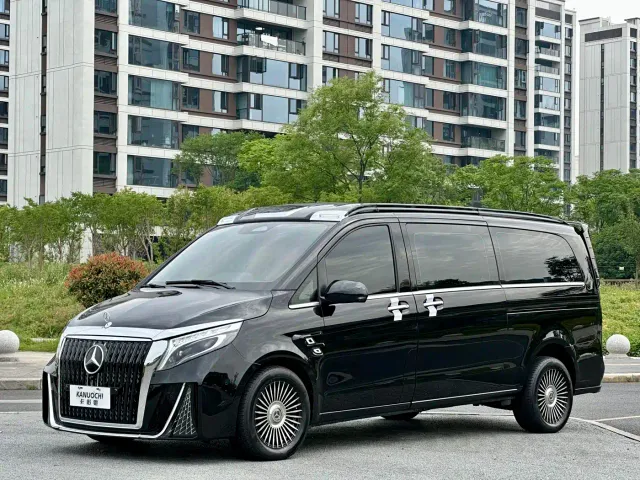 Фотография автомобиля — Mercedes-Benz Vito