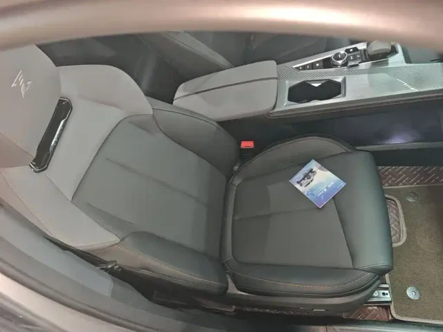 Changan Oshan Z6 EV — Фото автомобиля 24