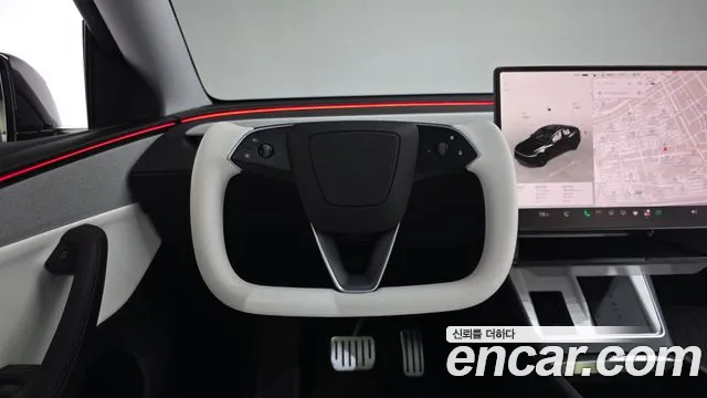 Tesla Model Y — Фото автомобиля 13