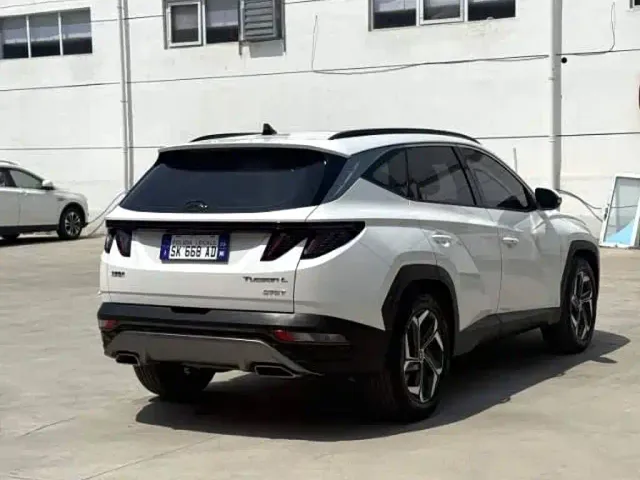 Hyundai Tucson — Фото автомобиля 9