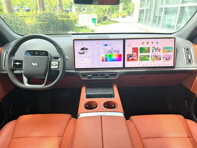 Li Auto Li Auto L6 2024 Pro — Фото автомобиля 4