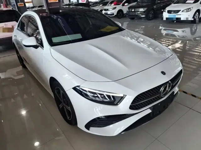 Mercedes-Benz A-Class — Фото автомобиля 21