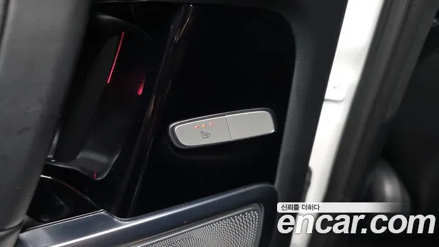 Mercedes-Benz G-Class — Фото автомобиля 18