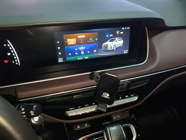 GAC Trumpchi M6 — Фото автомобиля 12