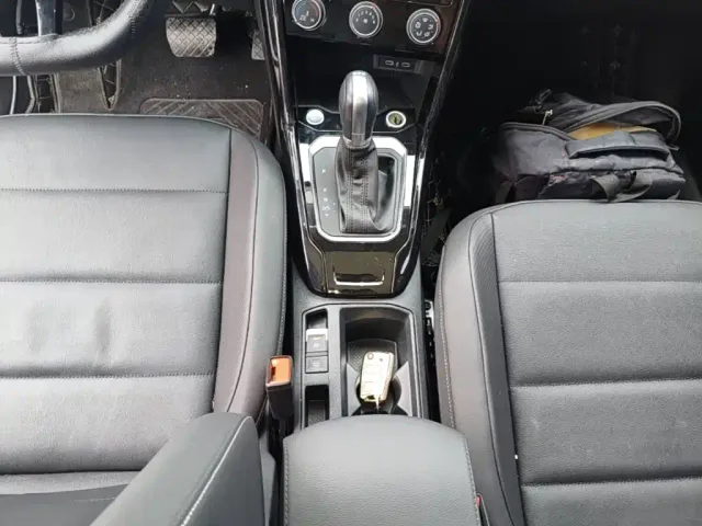 Volkswagen Volkswagen T-ROC 2021 280TSI DSG 2WD Comfort Smart Connect Edition — Фото автомобиля 13