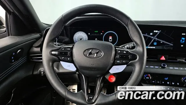 Hyundai AVANTE — Фото автомобиля 13