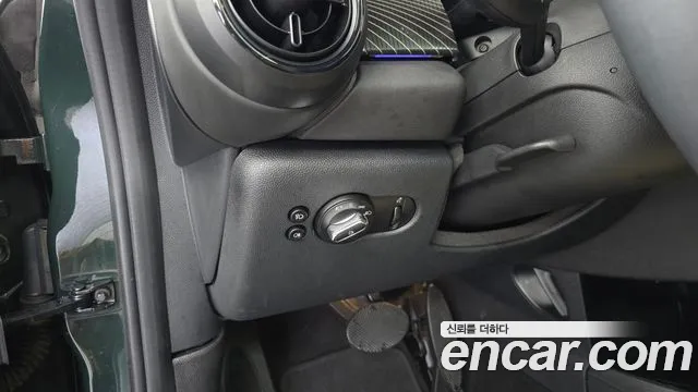 MINI Cooper — Фото автомобиля 26
