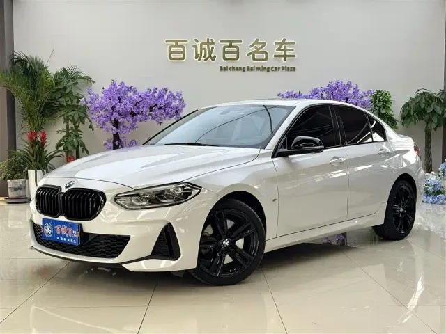 BMW 1 Series — Фото автомобиля 2