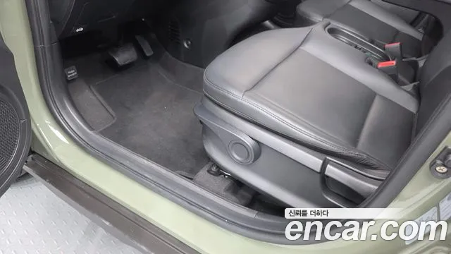Hyundai Casper Casper Turbo Essential — Фото автомобиля 15