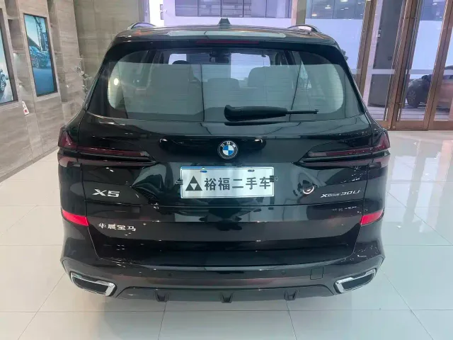 BMW X5 — Фото автомобиля 5